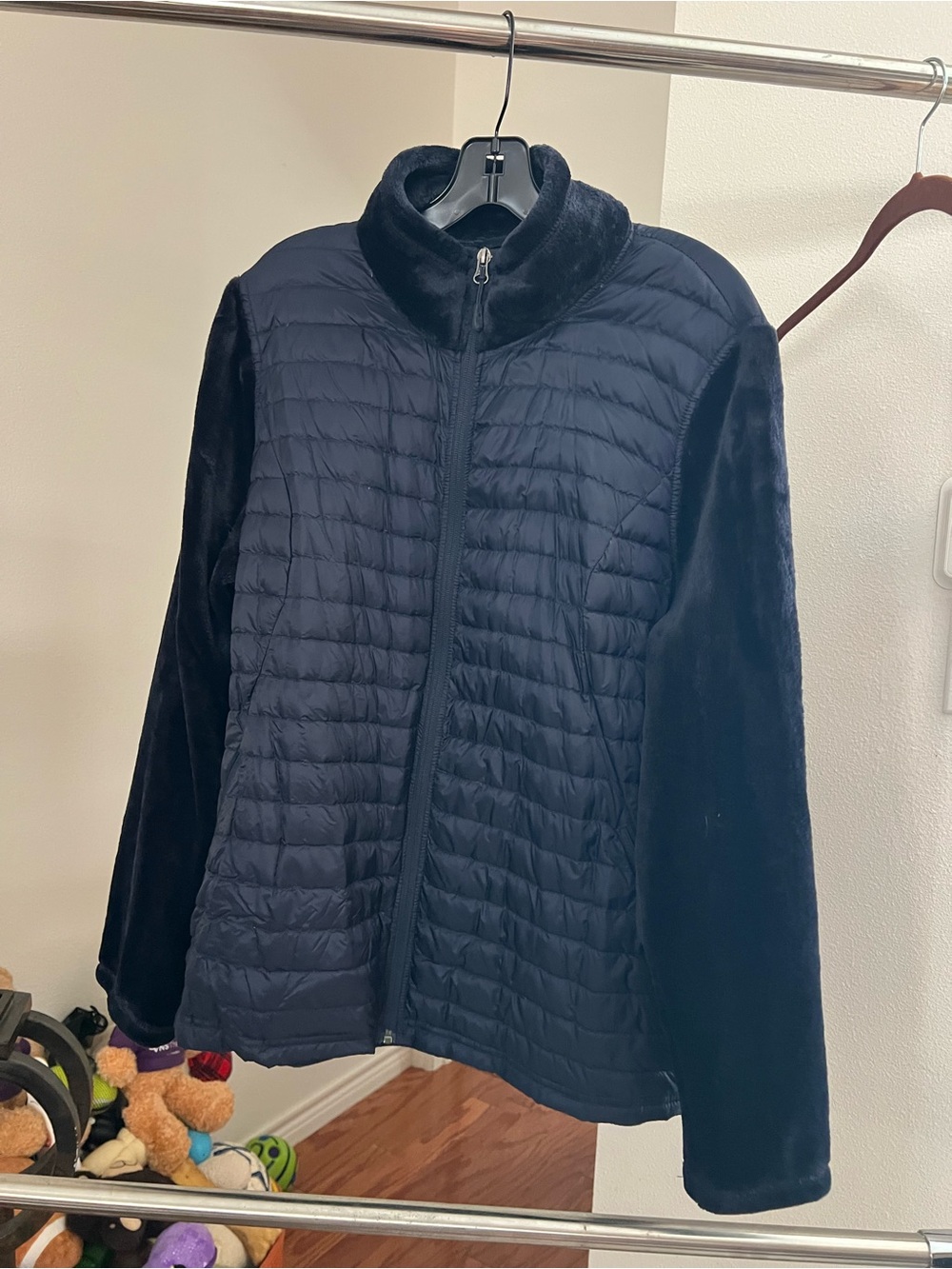 32 Degrees Navy Quilted Puffer Jacket with Plush Sleeves